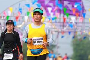 BIB: 4219, 42646, 46214
                            <button type="button" onclick="openModal(9914145)" class="btn btn-primary btn-sm float-right btn-popup" data-toggle="modal" data-target=".modal-high-quality">
                        <i class="fas fa-shopping-cart"></i> Add to Cart
                    </button>
                                            <button type="button" onclick="isThisMe(9914145, true)" class="btn btn-success btn-sm float-right btn-popup btn-isme hidden" data-toggle="tooltip" data-placement="bottom" title="นี่คือรูปของคุณใช่ไหม คลิกที่นี่เพื่อเอาเข้าอัลบั้ม">
                        <i class="fas fa-plus"></i> Add to album
                    </button>
                    <button type="button" onclick="isThisMe(9914145, false)" class="btn btn-warning btn-sm float-right btn-popup btn-isnotme hidden">
                        <i class="fas fa-ban"></i> Remove from album
                    </button>